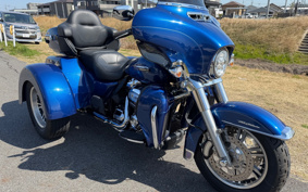 HARLEY FLHTCU 2017 MAD