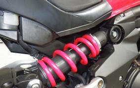 KAWASAKI ER600 N 2012