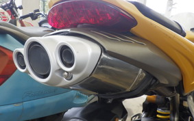 TRIUMPH DAYTONA 675