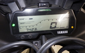 YAMAHA YZF-R15 2023