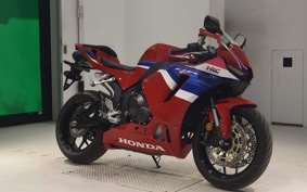 HONDA CBR600RR 2025 PC40