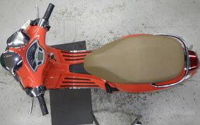VESPA PRIMAVERA 125