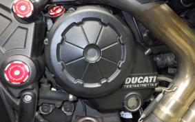 DUCATI DIAVEL 2014