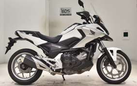 HONDA NC750X LD 2017 RC90