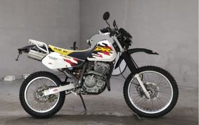 SUZUKI DR250R SJ45A