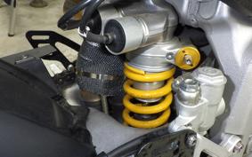 APRILIA RSV4 1100ファクトリ 2023