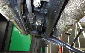 TRIUMPH THRUXTON 900 2015