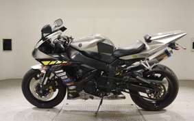 YAMAHA YZF-R1 2002