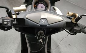YAMAHA N-MAX 125 SE86J
