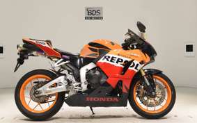 HONDA CBR600RR A 2014 PC40
