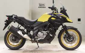 SUZUKI DL650 ( V-Strom 650 ) XTA 2023 C733M