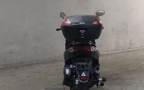 YAMAHA N-MAX 125 SEG6J