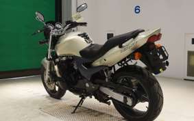 KAWASAKI ZR 700 2000 ZR750F