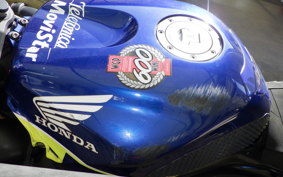 HONDA CBR600RR 2005 PC37