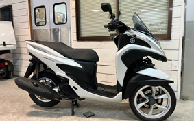 YAMAHA TRICITY 125 SE82J