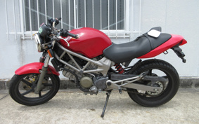 HONDA VTR 250 MC33