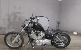 YAMAHA DRAGSTAR 250 VG02J