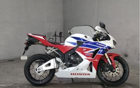 HONDA CBR600RR PC40