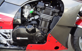 KAWASAKI GPZ900R NINJA 2000 ZX900A