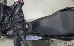 YAMAHA X-MAX 250 2024 SG70J