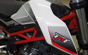 BENELLI TNT125