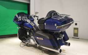 HARLEY FLTRUSE1800CVO 2015