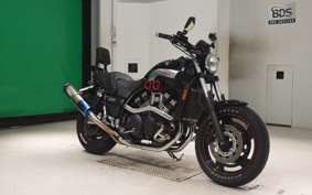 YAMAHA VMAX 2005