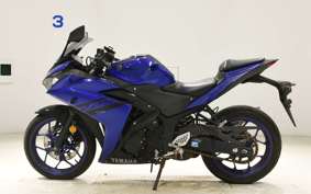 YAMAHA YZF-R25 A 2010 RG43J