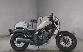 HONDA REBEL MC49