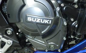 SUZUKI GSX-8R 2024 EM1AA