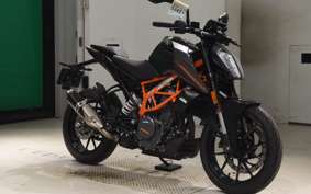 KTM 390 DUKE 2025