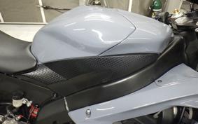 YAMAHA YZF-R6 2008