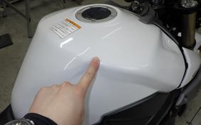 SUZUKI GSR750 2015