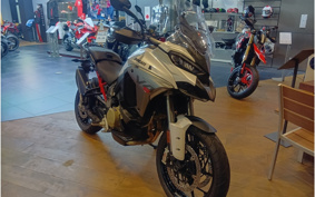 DUCATI MULTI STRADA V4S 2026 1000