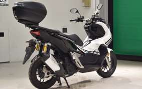 HONDA ADV150