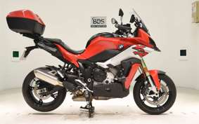 BMW S1000XR 2022