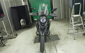 SUZUKI Vｽﾄﾛｰﾑ250 1998