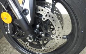 TRIUMPH STREET TRIPLE R 2026