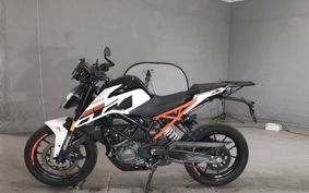 KTM 125 DUKE JPA40