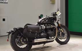 TRIUMPH BONNEVILLE BOBBER 2020