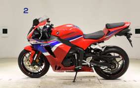 HONDA CBR600RR 2024 PC40