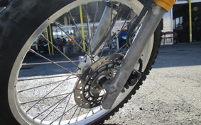 SUZUKI DJEBEL200 SH42A