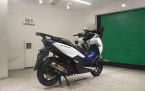 HONDA FORZA 250