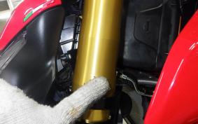 DUCATI STREETFIGHTER V4 S 2025