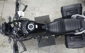 SUZUKI V-STROM 250 2023