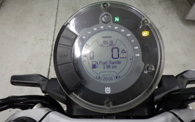 HUSQVARNA SVARTPILEN 250 2024