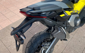 HONDA X-ADV 750 2025 RH21