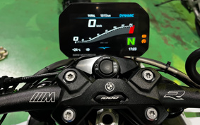 BMW M1000R 2024 0E81