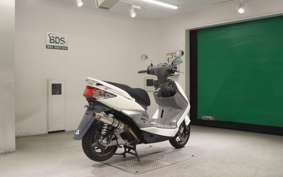 YAMAHA CYGNUS 125 X