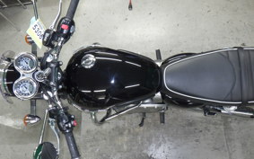 TRIUMPH BONNEVILLE T120 2025